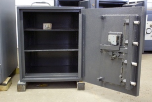 Used Armor 3026 TL15 High Security Steel Plate Safe